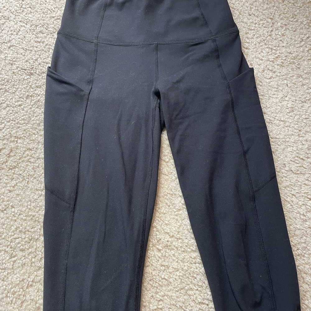 Fabletics, black leggings with pockets